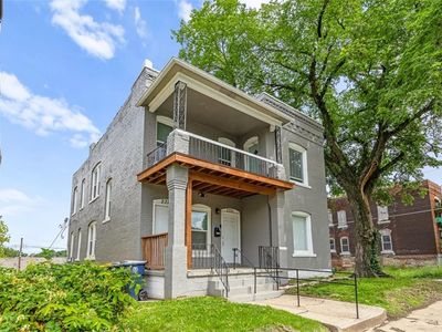 2329 Park Ave