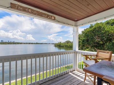 225 Pompano Dr SE APT D