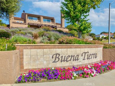 8629 Buena Tierra Pl