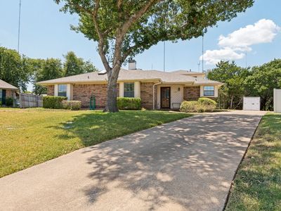 Property at 411 Bradshaw St, Cedar Hill, TX
