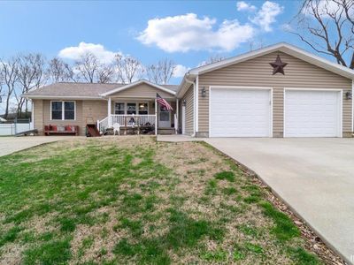 Property at 115 S Broadview Circle Dr, Princeton, IN