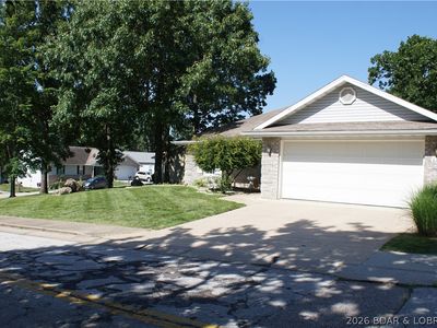822 Maple Tree Cir