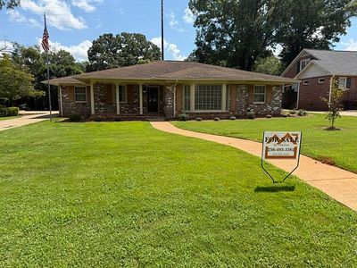 Property at 329 Moorefield Dr, Talladega, AL