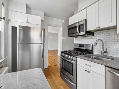 349 Bloomfield Ave BLDG 2 #10