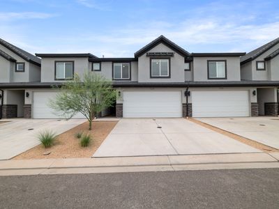 1334 S Bullfrog Ln