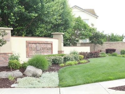 2532 Cottage Pointe Dr