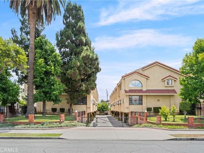 130 N Moore Ave APT A