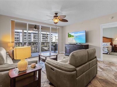 4471 Bay Beach Ln APT 313