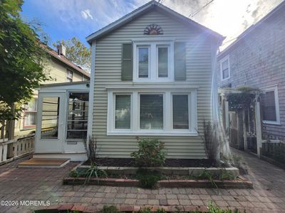 130 Heck Avenue