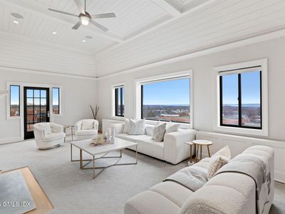 4 Lafayette Ct #PENTHOUSE