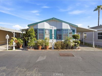 1925 E La Veta Ave Space 49
