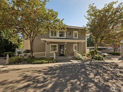 831 126th Place NE #B208