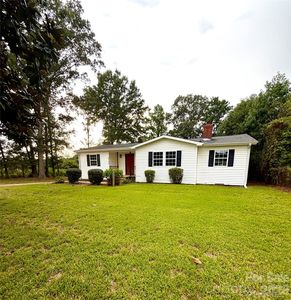 4709 Charlotte Hwy