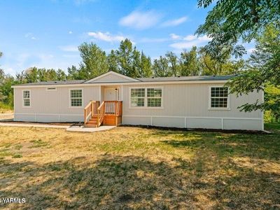 3351 S Naches Rd