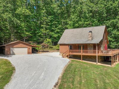 365 Hidden Hills Rd