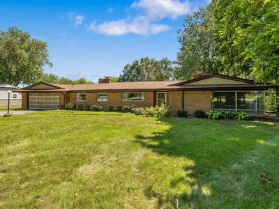 8438 Stellhorn Rd