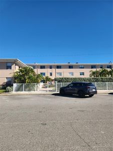 6700 Sunset Way APT 206