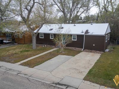 2839 S Coffman Ave
