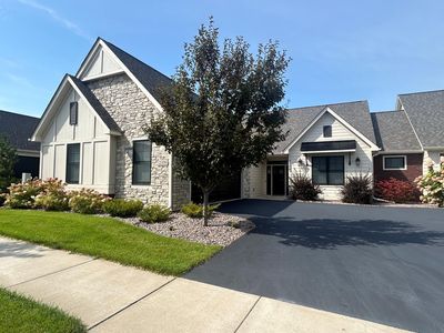 2306 Simply Living Ln