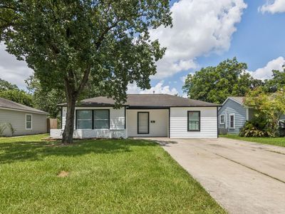 1408 Scarborough Ln