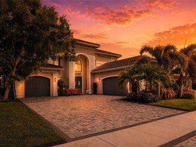 4541 Azalea DR