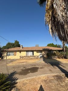 1555 S College Avenue
