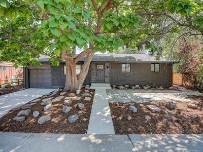 1708 Jewel Dr