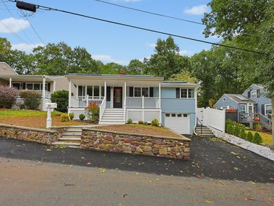 Property at 29 Sunnyside Rd, Lynn, MA