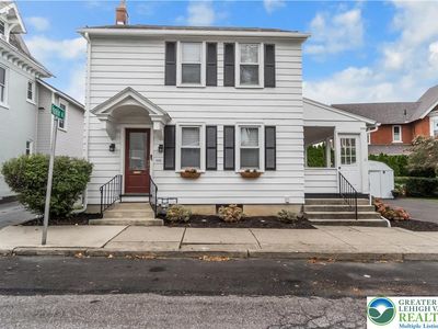 345 Franklin St