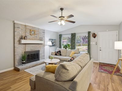 1021 E Peters Colony Rd