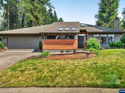 1626 Cinnamon Hill Dr SE