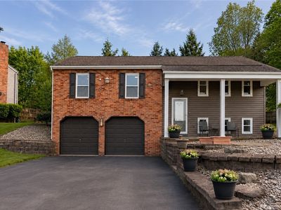 123 Rembrandt Dr