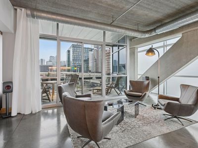 345 6th Ave N Unit 405