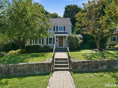 12 Edgewood Avenue