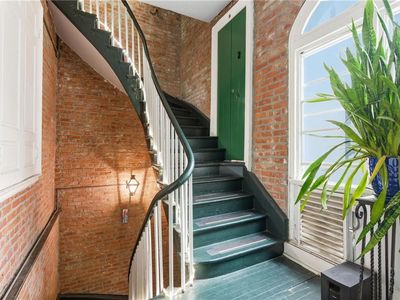 715 Royal St APT H