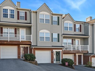 145 Blue Leaf Dr