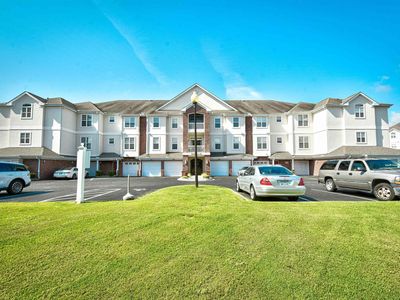 2241 Waterview Dr. UNIT 326