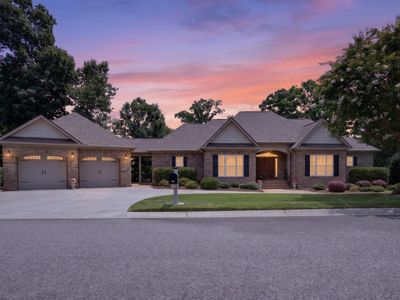 156 Quiet Oak Ct