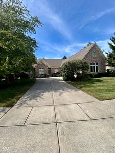 9750 Colonial Dr
