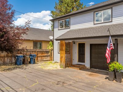 720 E Cascade Ave