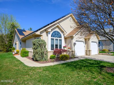 2324 N Chanticleer Court