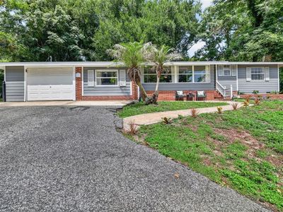 1811 Hilltop Dr