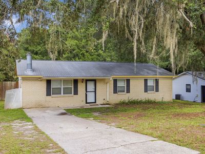 4020 Elder Ln