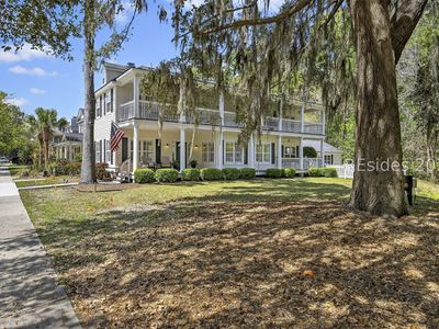 97 Westbury Park Way