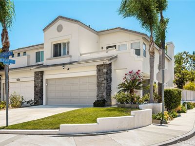 935 S Flintridge Way