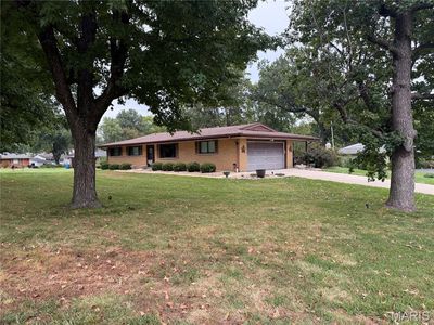 10149 Carolynne Dr