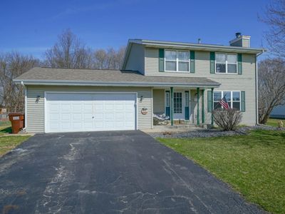Property at 113 Prairie Moon Dr, Davis Junction, IL