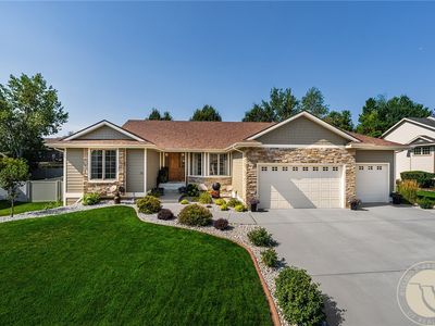 313 Eastlake Cir