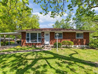 9418 Radio Dr