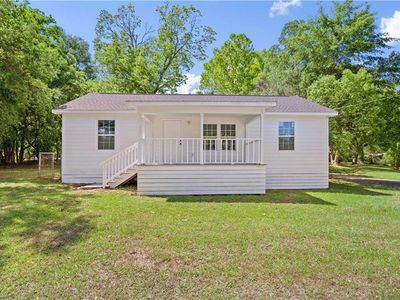 223 Thompson Blvd